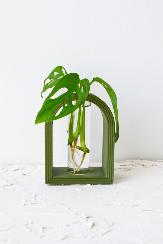 Propagation Stations -- Linda Makess